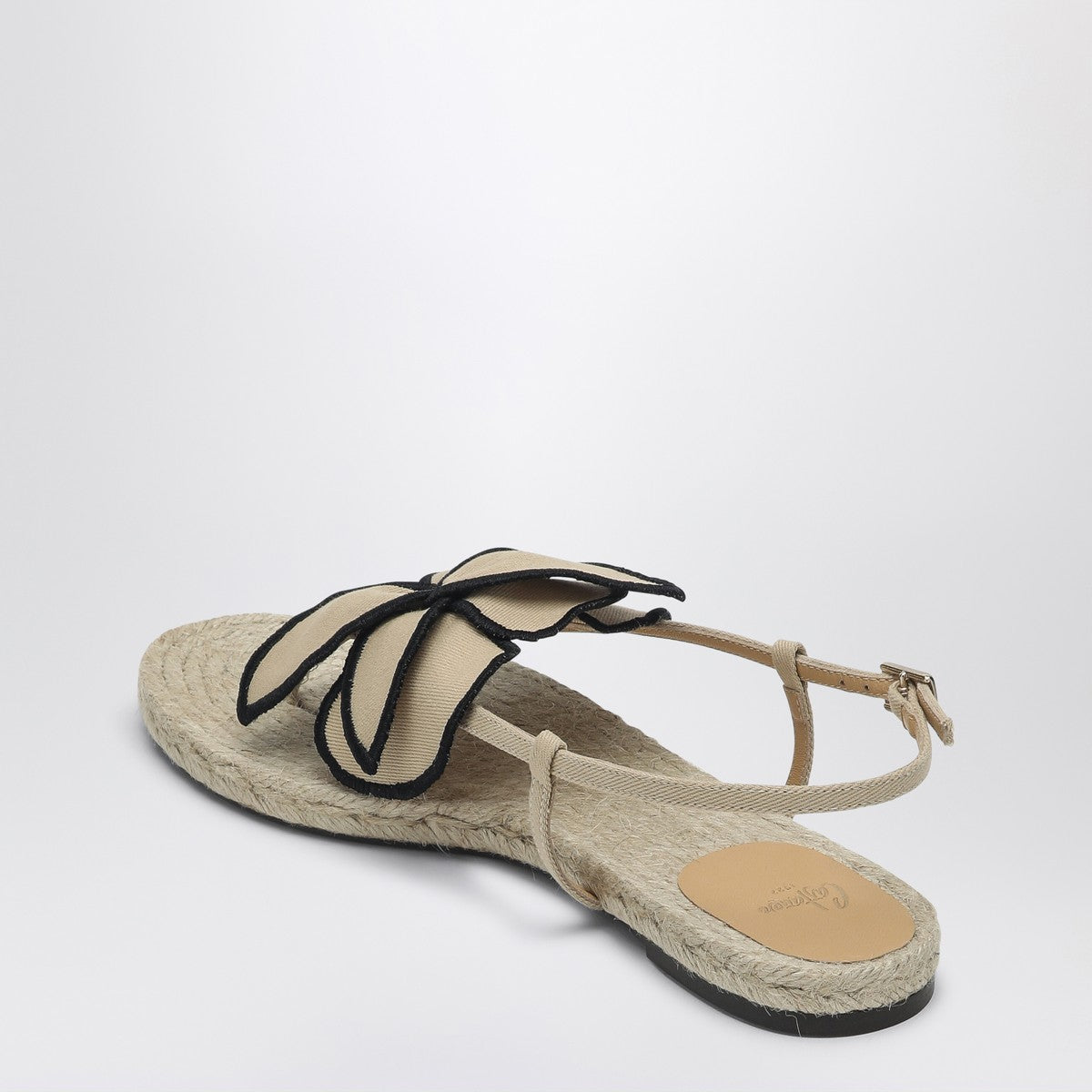 Castañer Sandal in sand color with flower Castañer