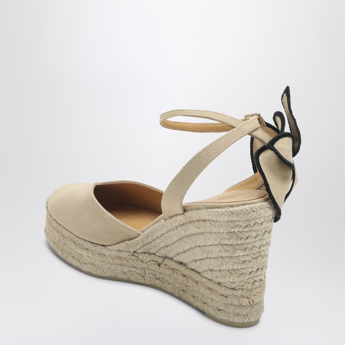 Castañer Expadrillas Coco 105 sand color with flower Castañer