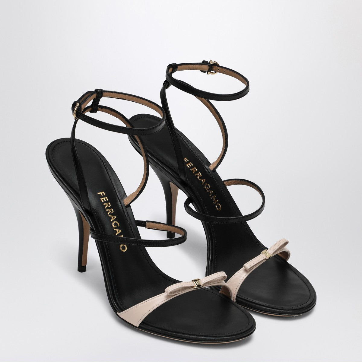 Ferragamo Ariel 95 black/nude high heels Ferragamo