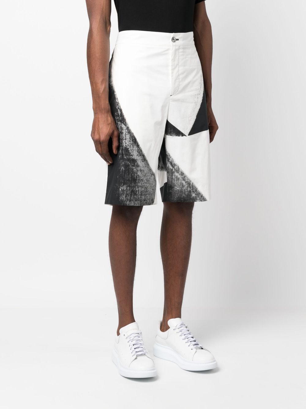 Alexander McQueen abstract-print cotton bermuda shorts Alexander Mcqueen