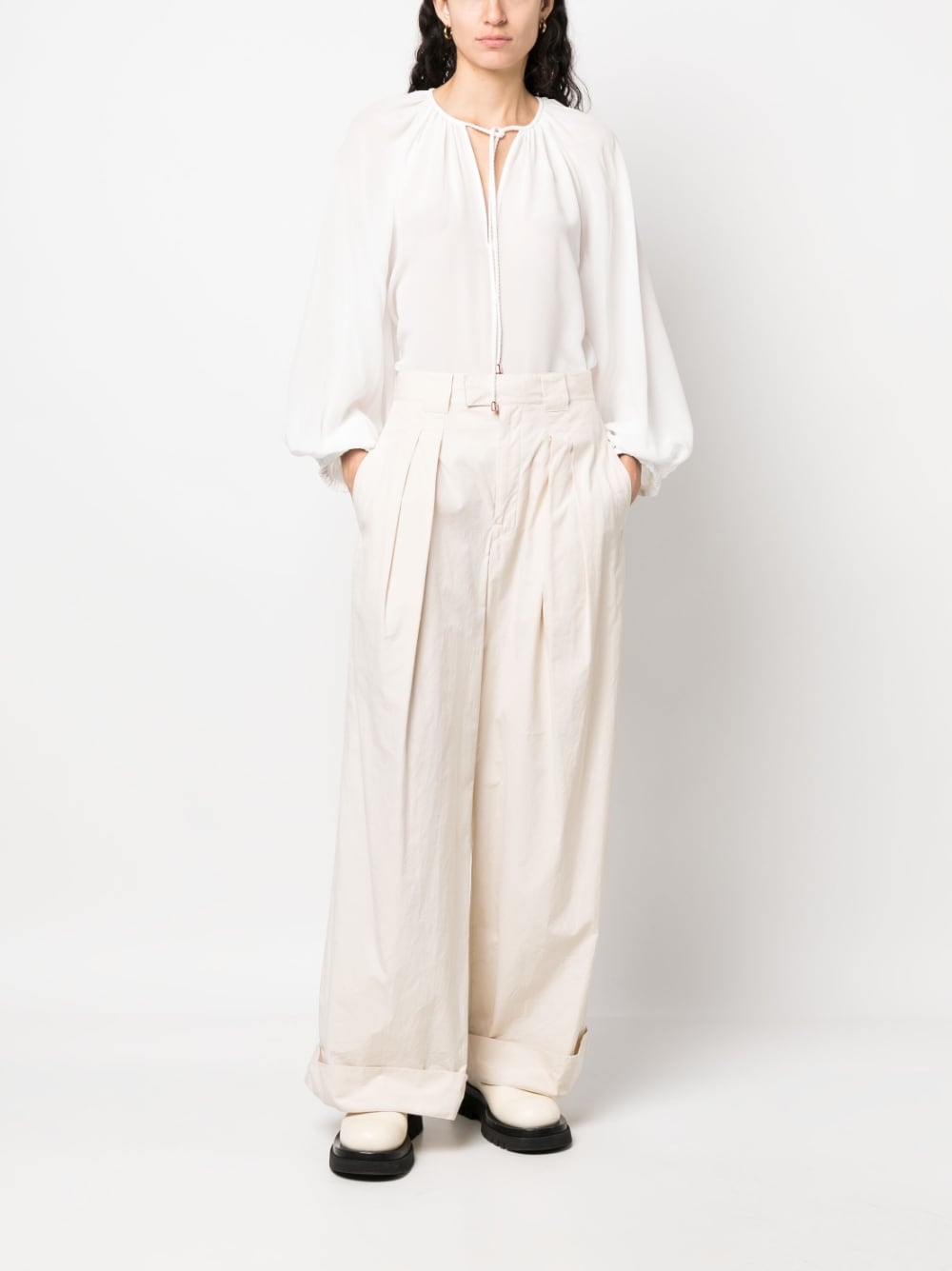 PHAEONIA Top White Phaeonia