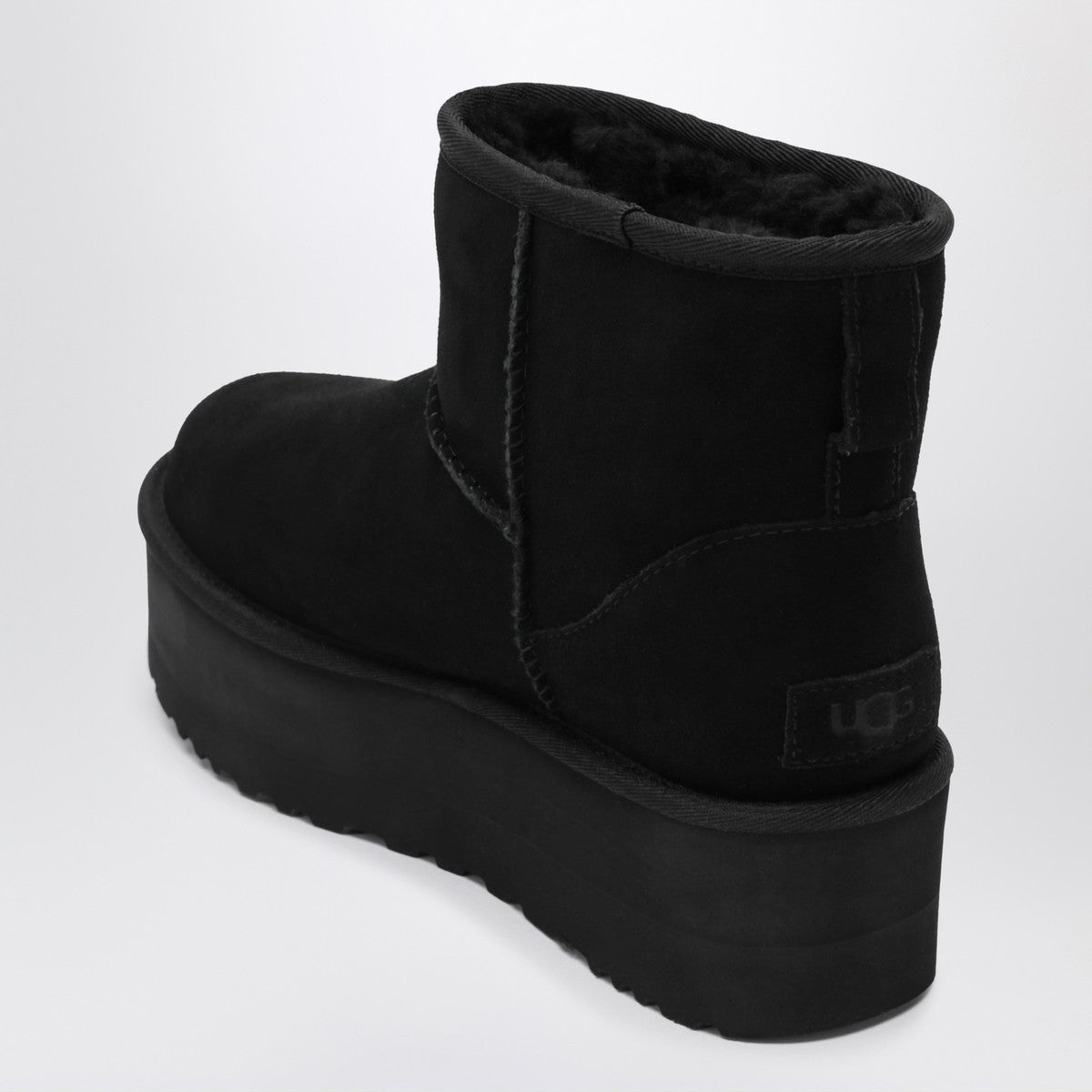 UGG Classic Mini Platform boots black Ugg