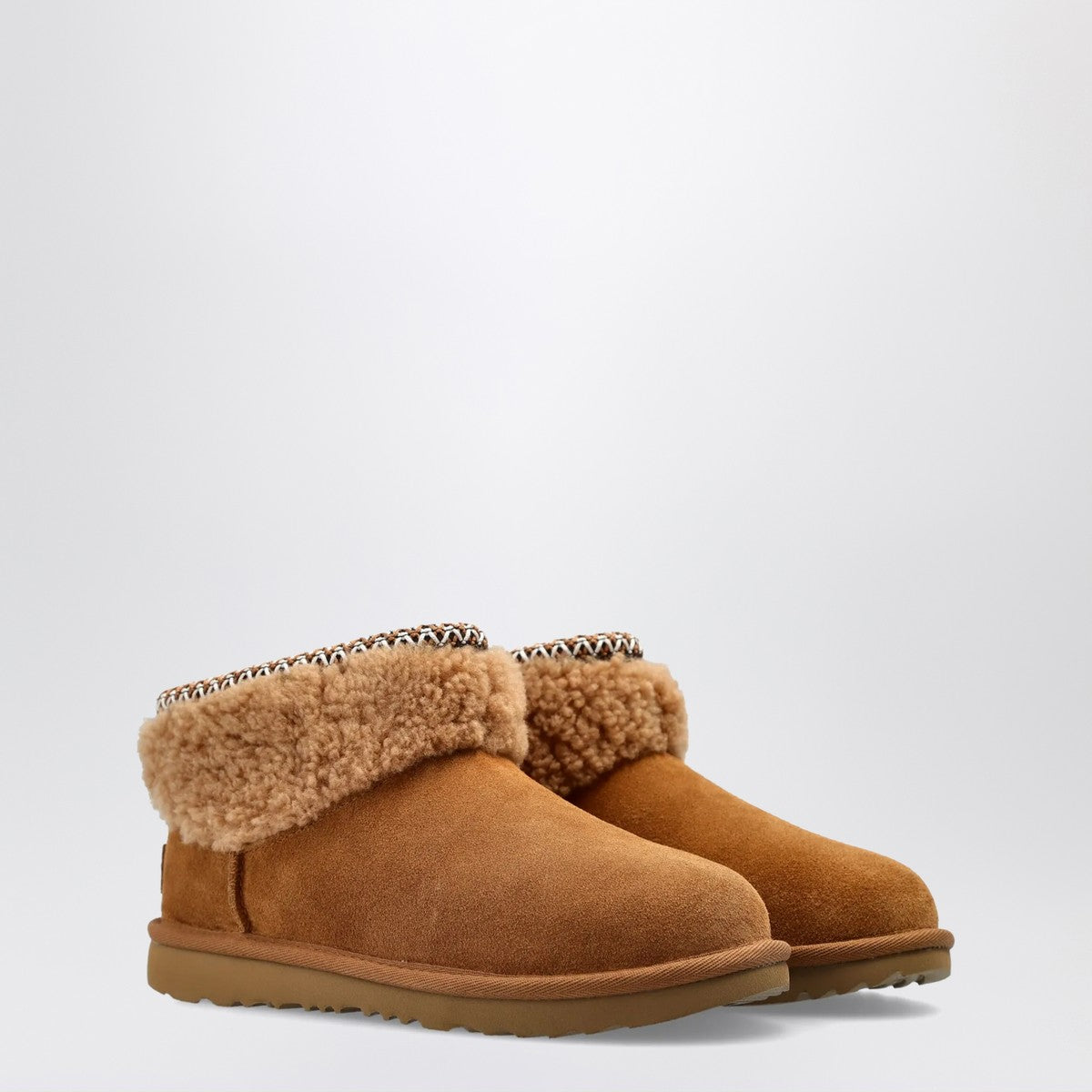 UGG Chestnut Classic Ultra Mini Maxi Curly ankle boots Ugg
