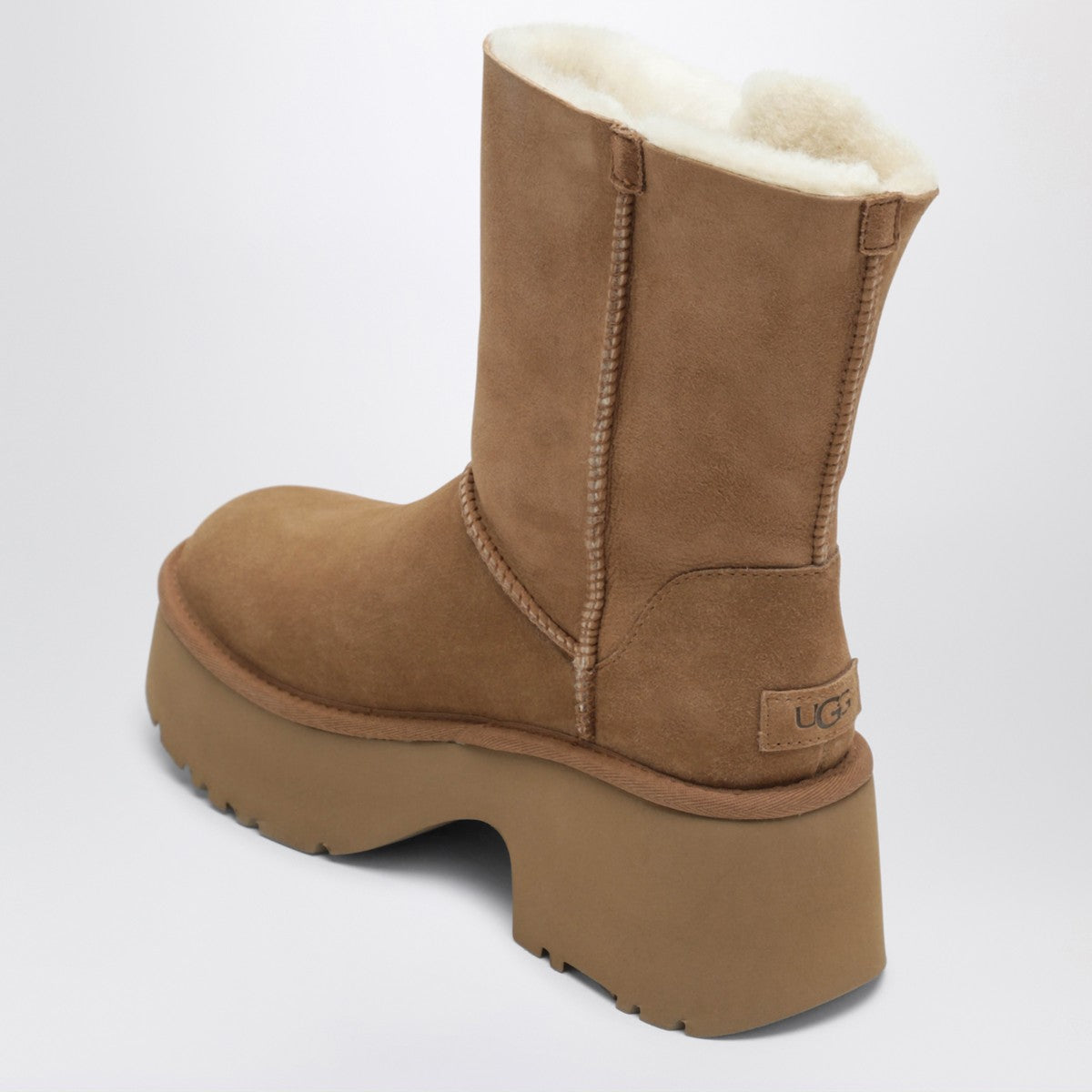 UGG Chestnut Classic Esmee boots Ugg