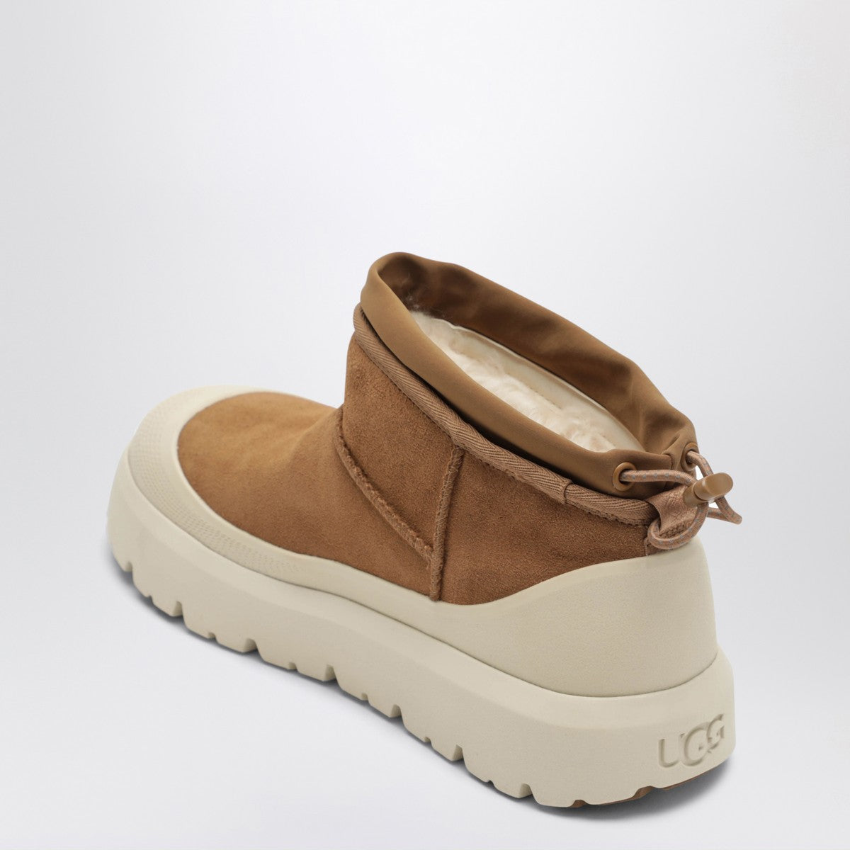 UGG Chestnut Classic Ultra Mini Weather Hybrid boots Ugg