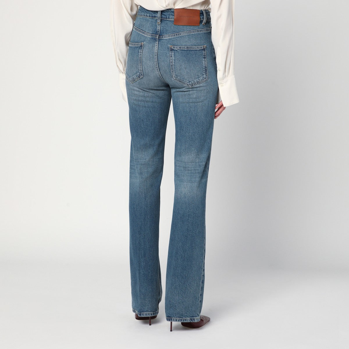 Victoria Beckham Julia jeans in faded blue Victoria Beckham