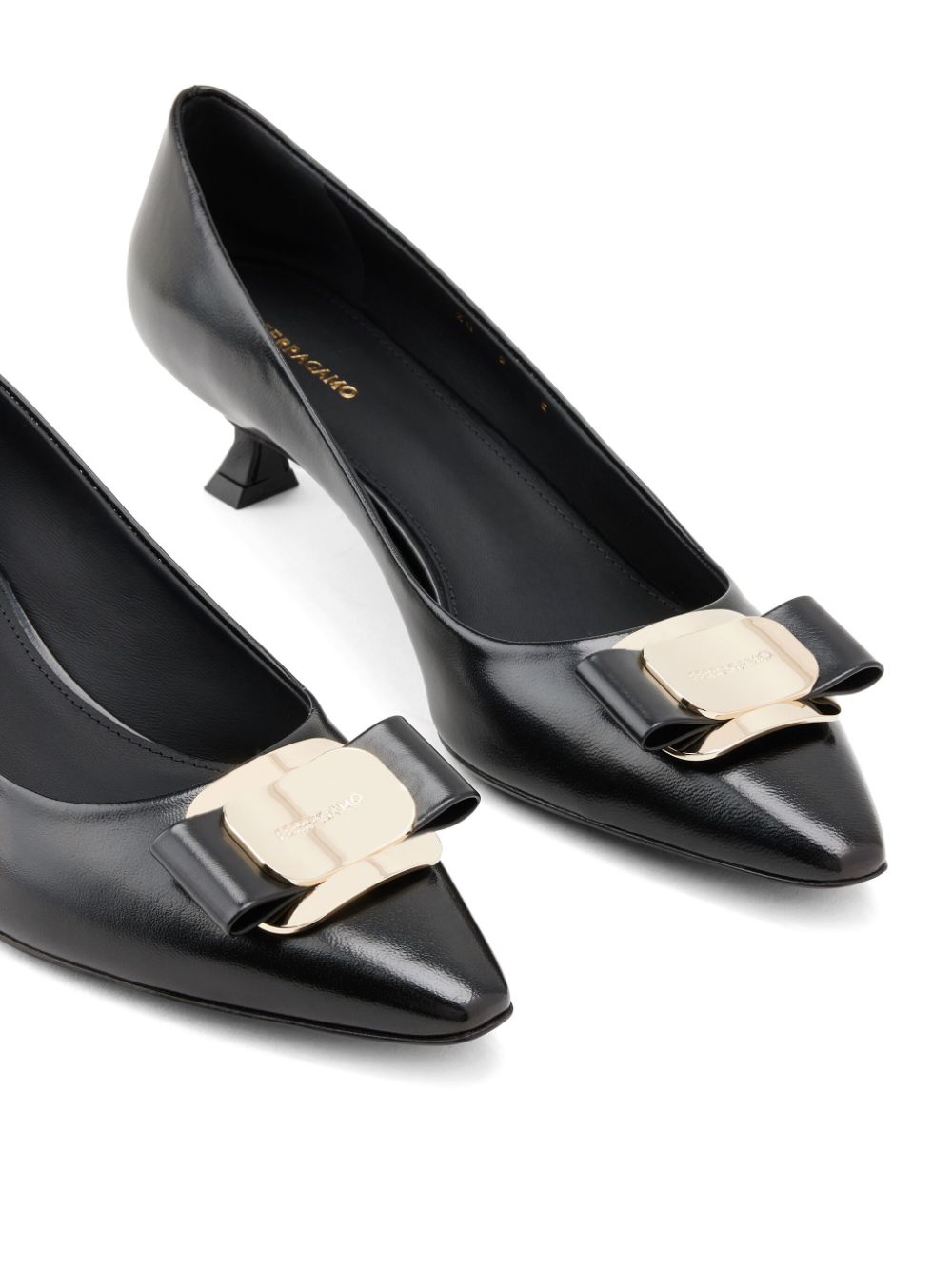 Ferragamo New Vara leather pumps Ferragamo
