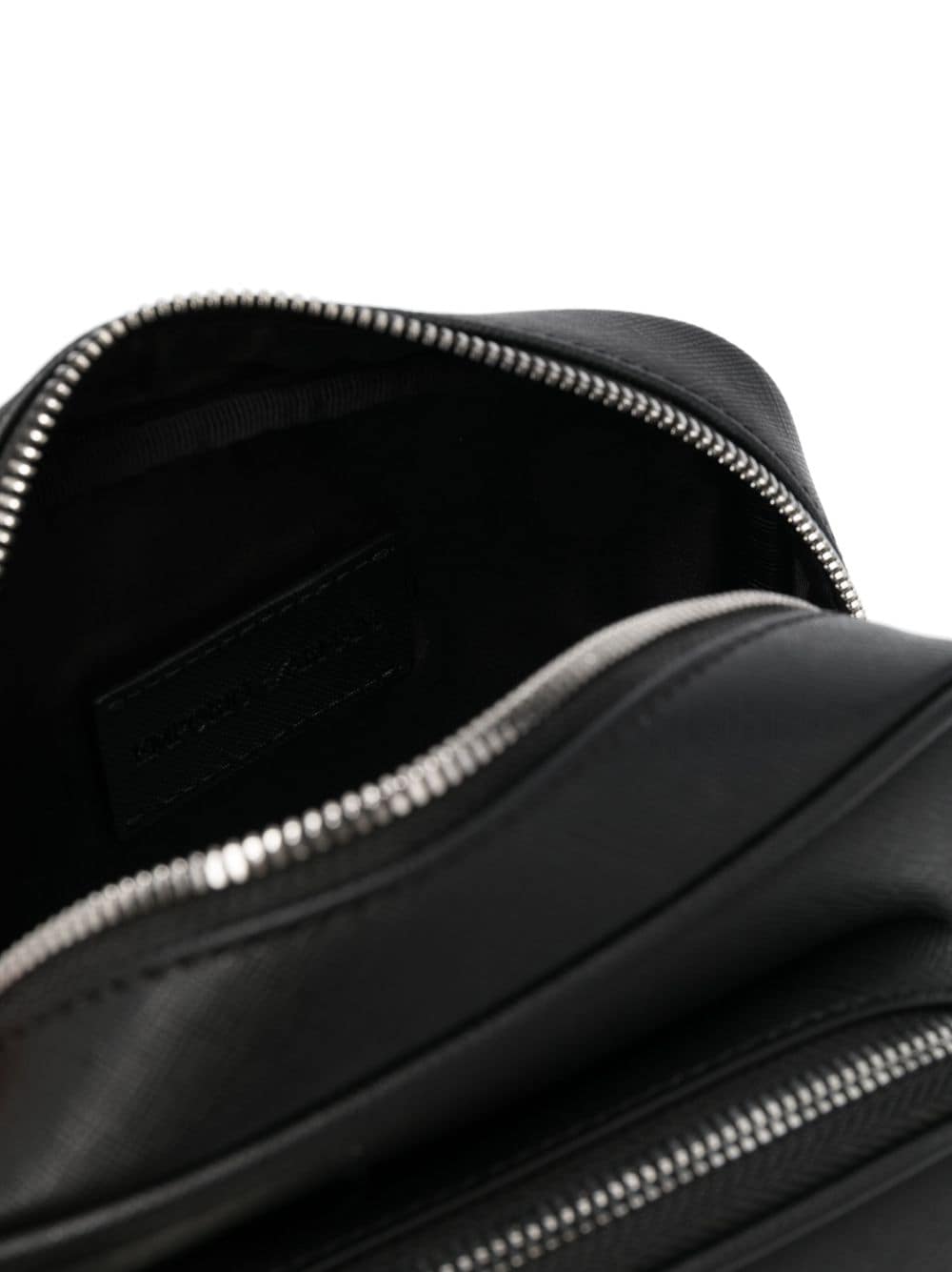 Emporio Armani logo-plaque Leather messenger bag Emporio Armani