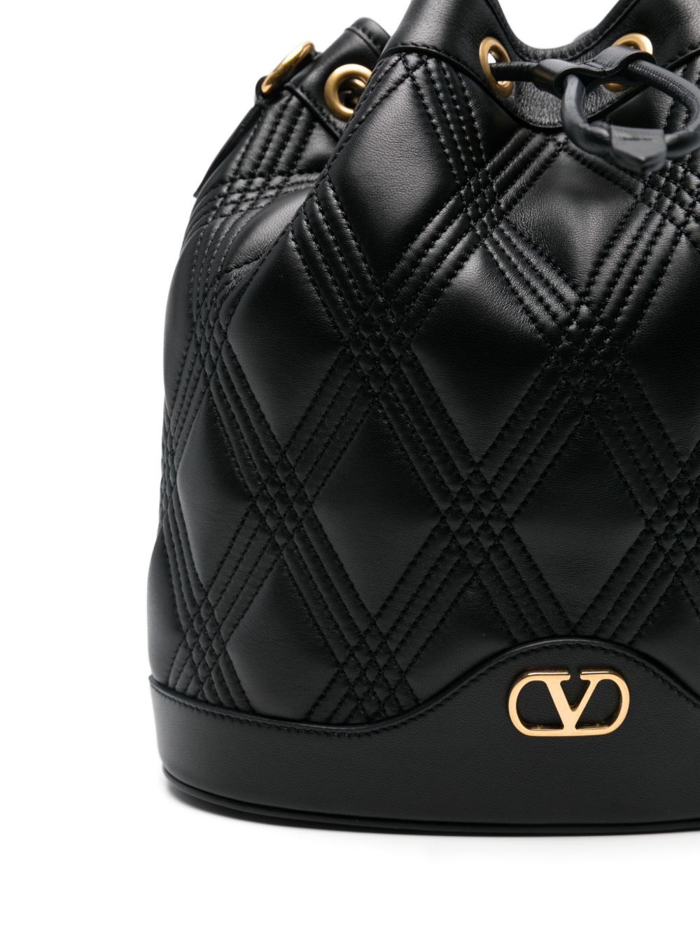 Valentino Garavani Quiltie 67 leather bucket bag Valentino Garavani