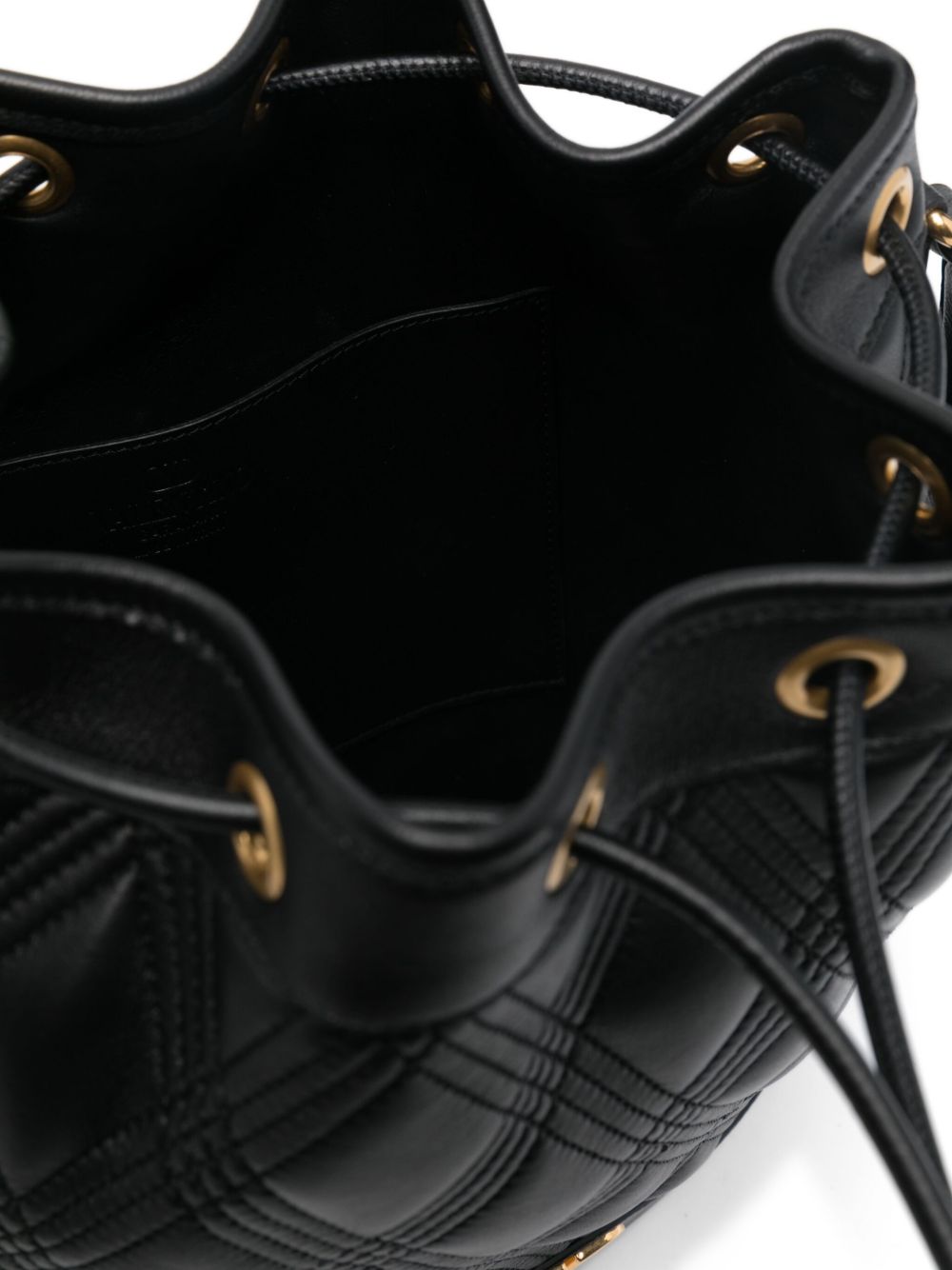 Valentino Garavani Quiltie 67 leather bucket bag Valentino Garavani