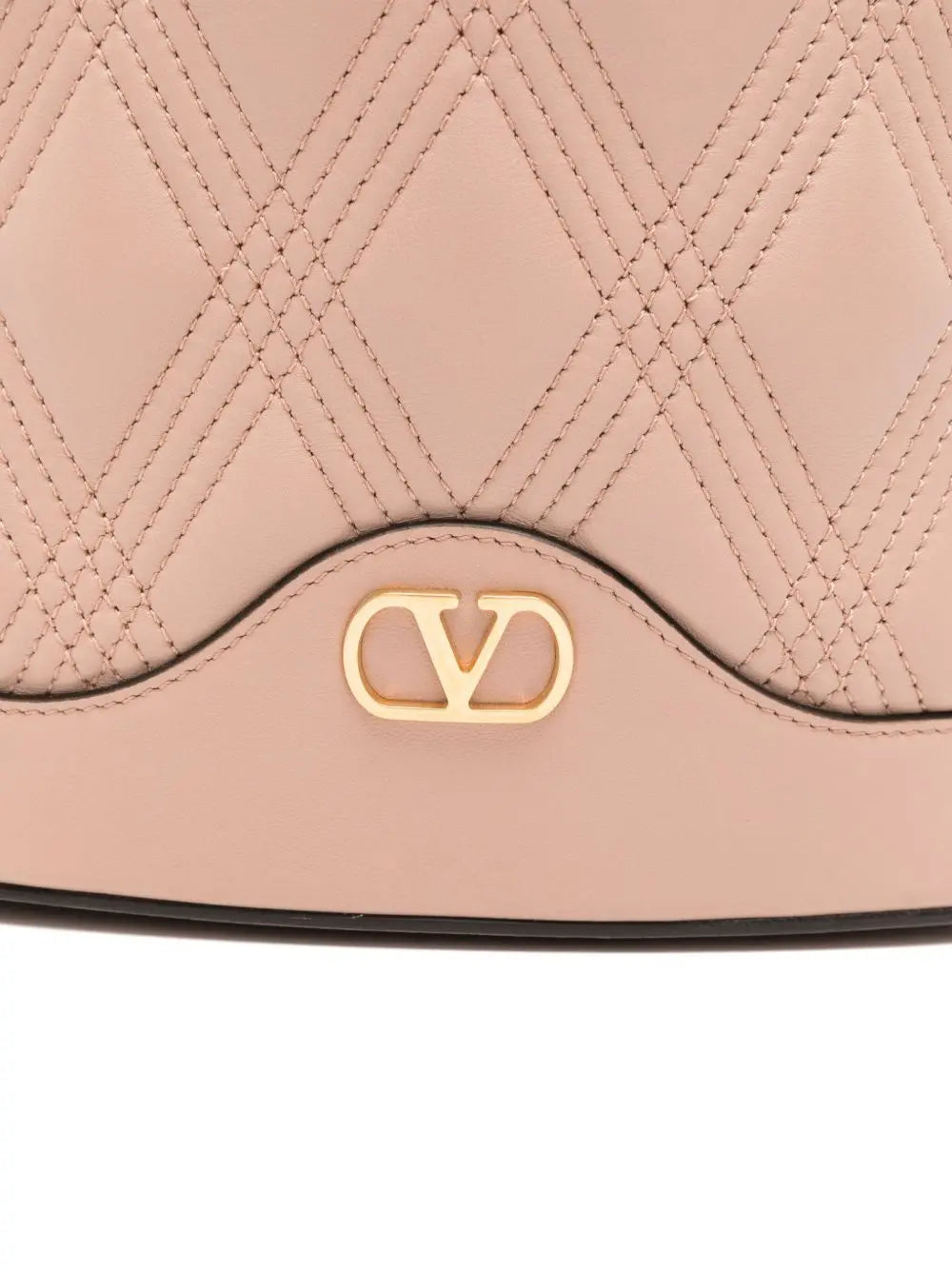 Valentino Garavani Quiltie 67 leather bucket bag Valentino Garavani