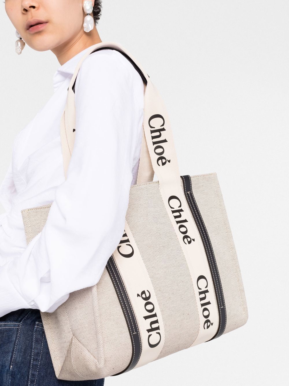 Chloé Woody canvas medium tote bag Chloé