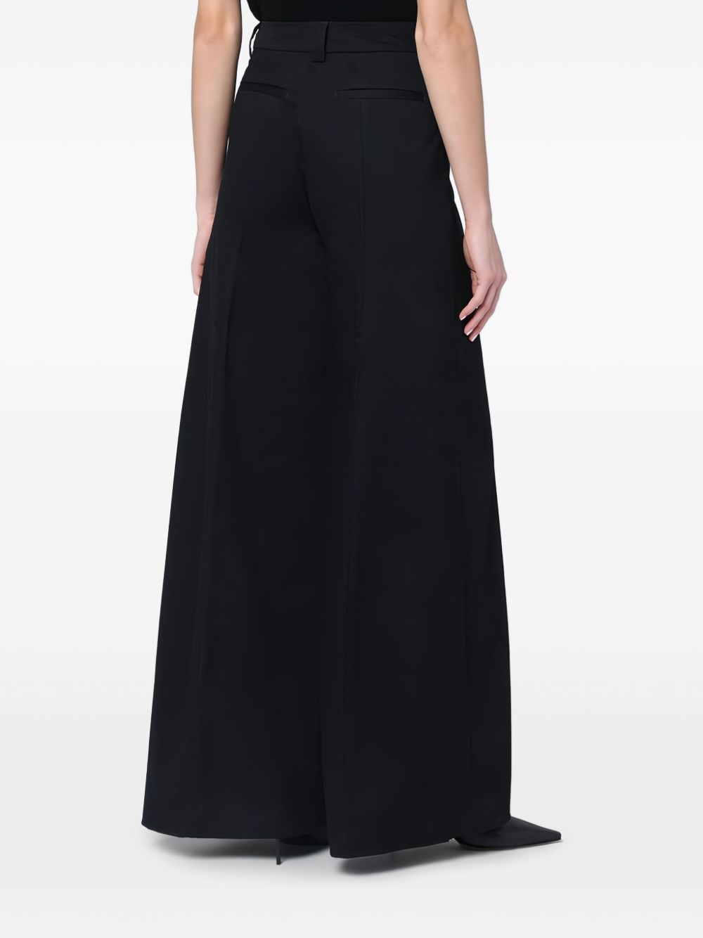 THE LATEST Trousers Black THE LATEST