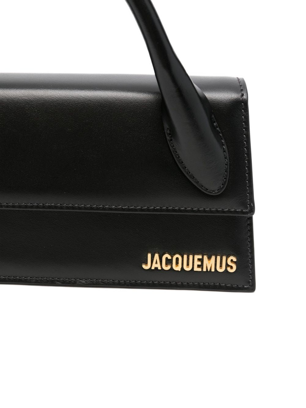 JACQUEMUS The long Chiquito leather bag. JACQUEMUS