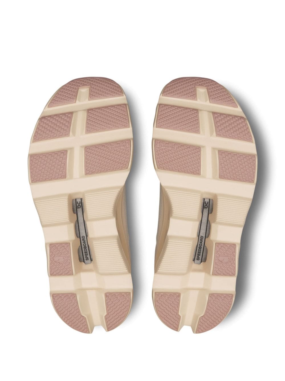 ON Running Cloudmonster sneakers ON