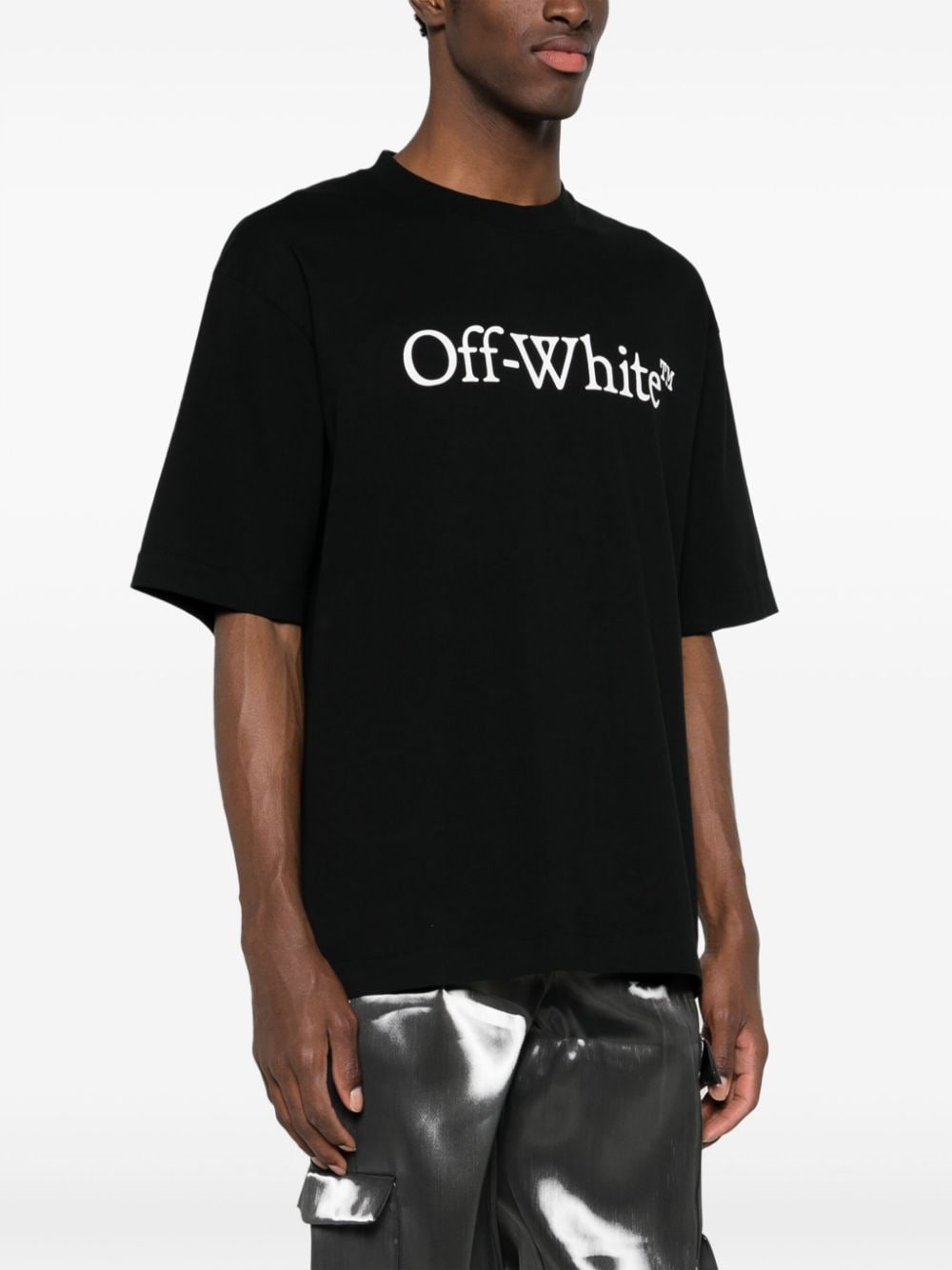 Off White T-shirts and Polos Black Off White