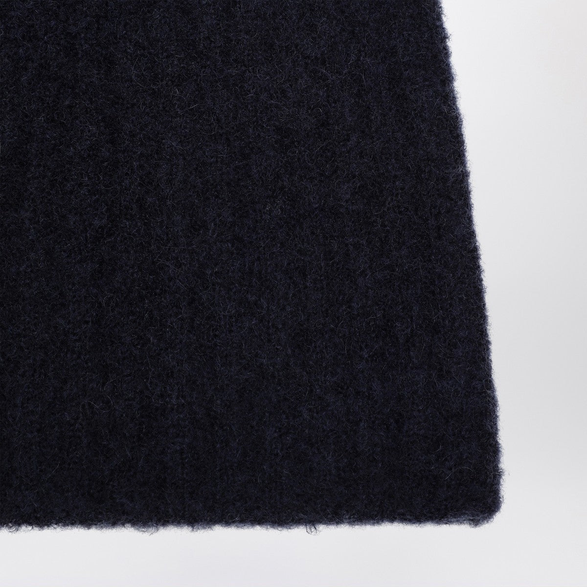 Roberto Collina Cashmere ribbed navy hat Roberto Collina