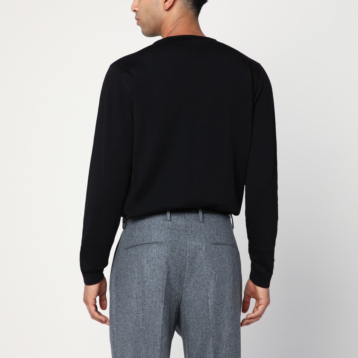 Roberto Collina Black crew neck wool sweater Roberto Collina