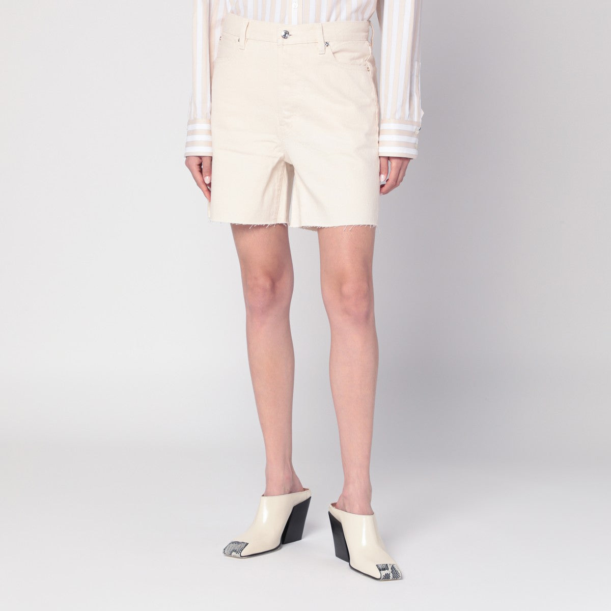 Frame Butter-coloured denim bermuda shorts Frame