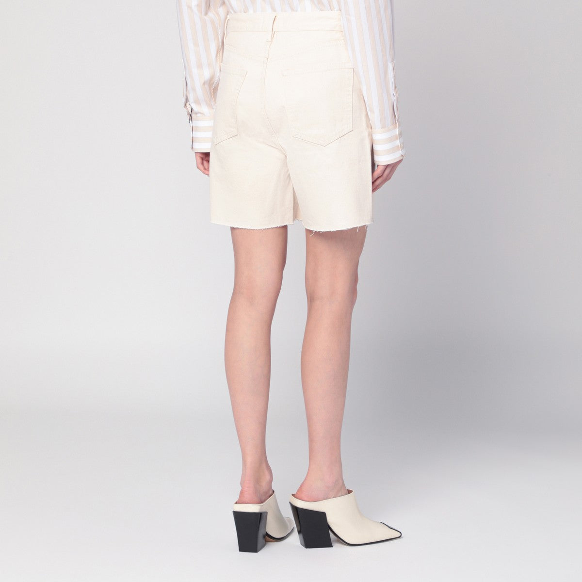Frame Butter-coloured denim bermuda shorts Frame