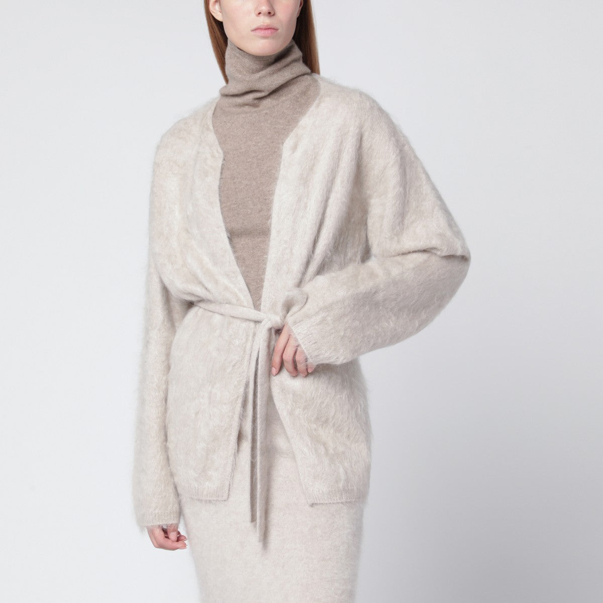 ALMADA LABEL Aria cardigan in taupe cashmere ALMADA LABEL