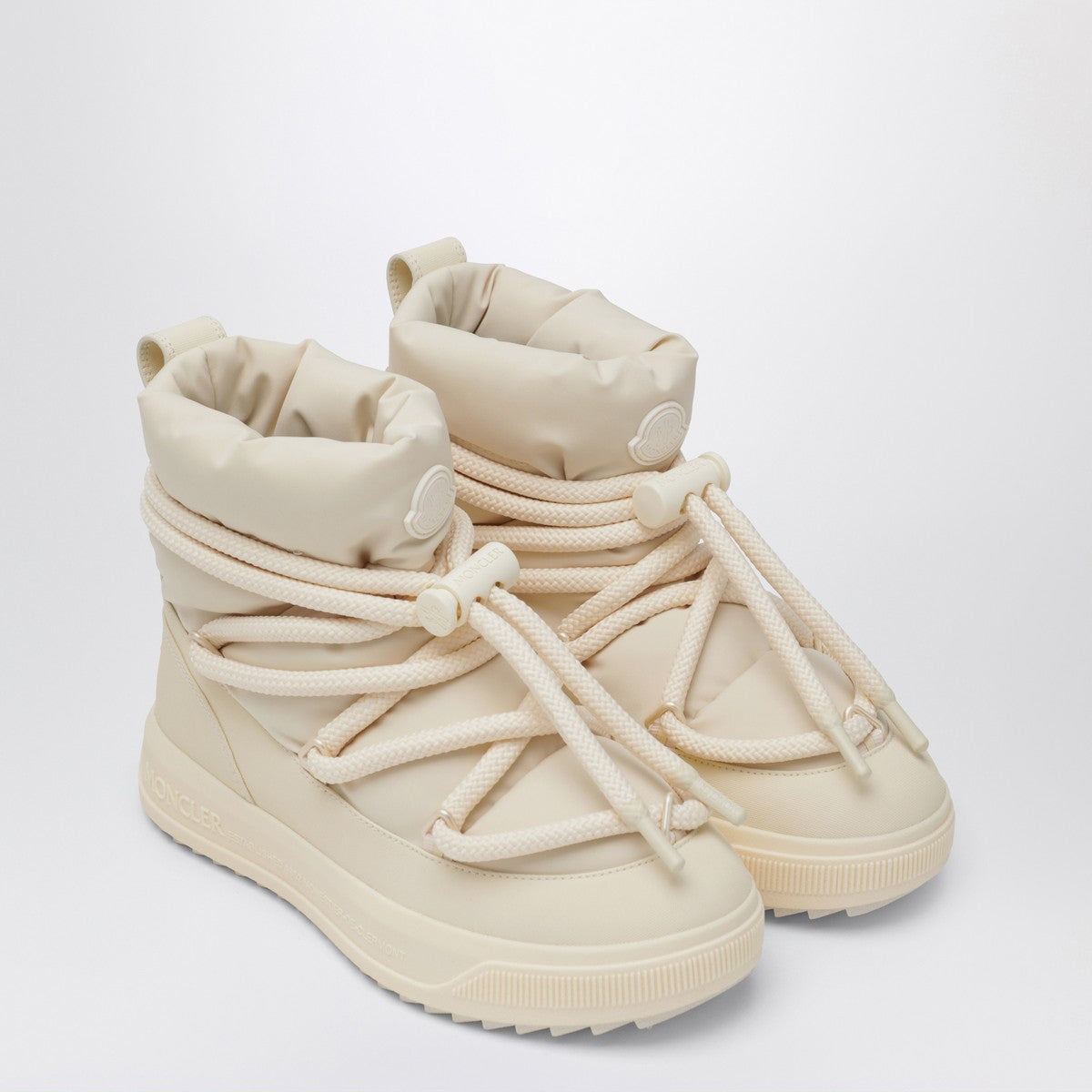 Moncler Altive Mid snow boots in beige Moncler