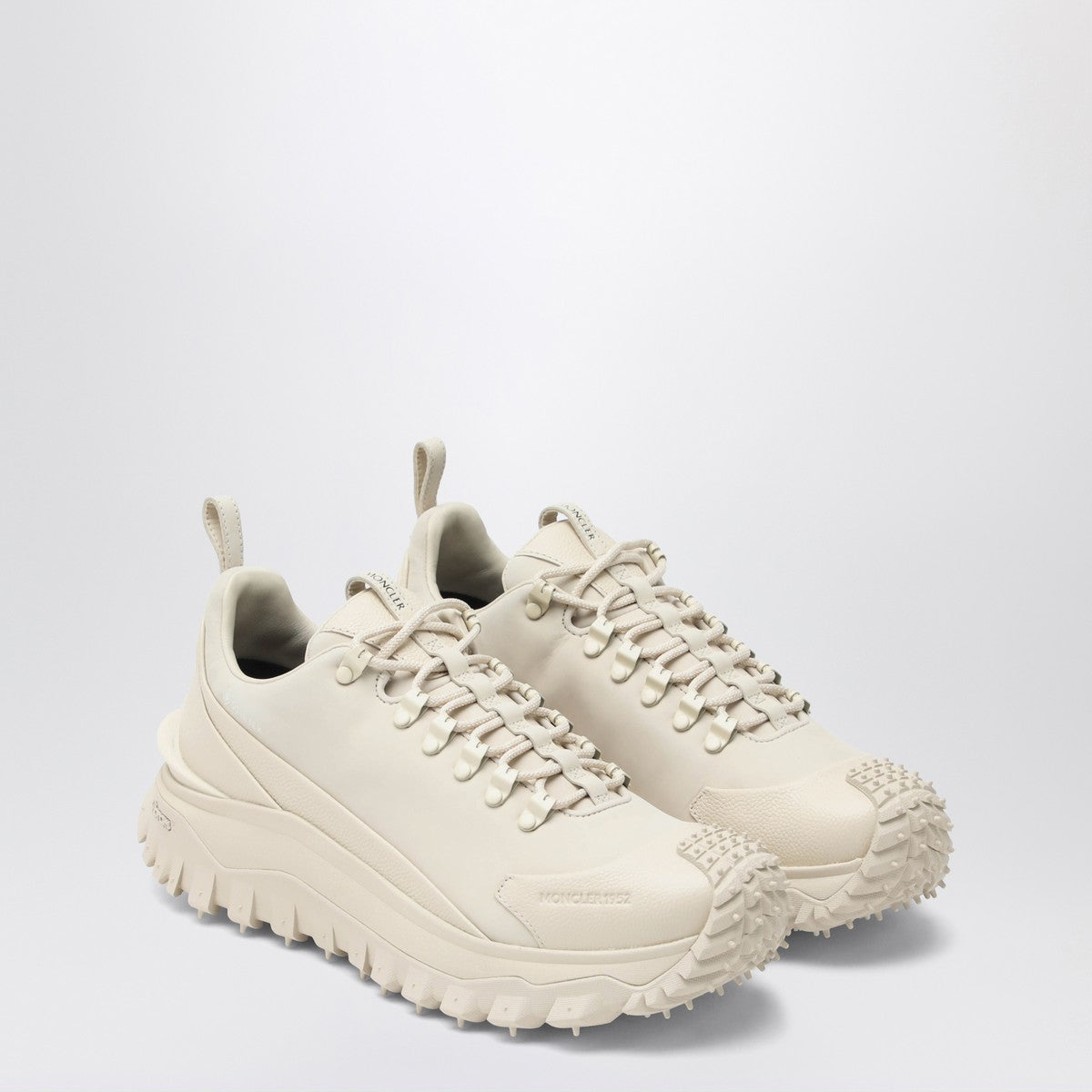 Moncler Sneaker Trailgrip GTX in nubuck and white leather Moncler