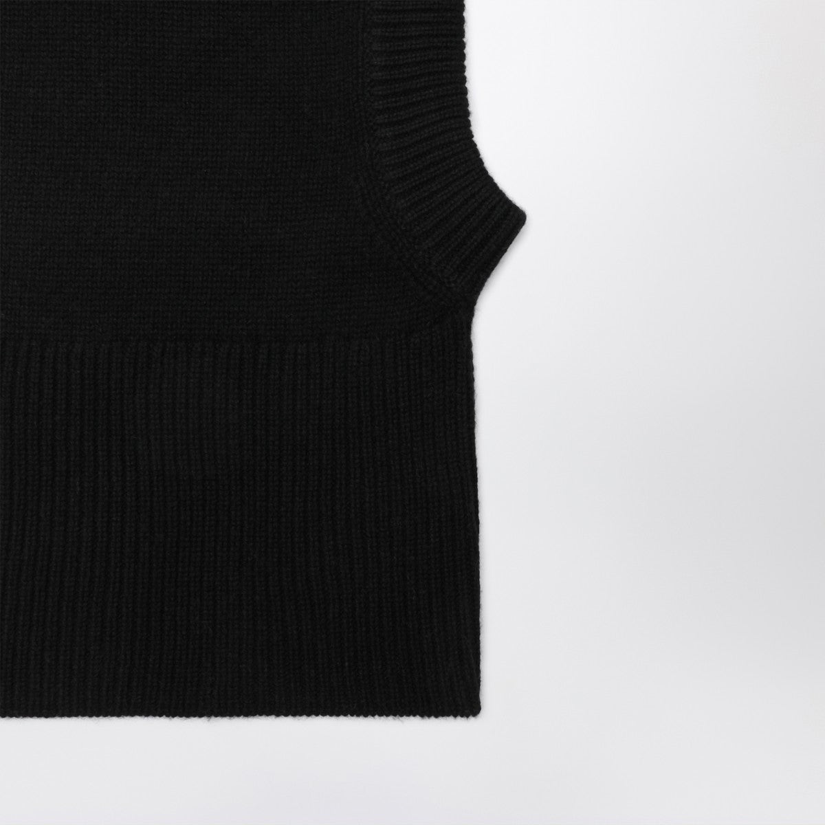 ALMADA LABEL Black wool and cashmere balaclava ALMADA LABEL