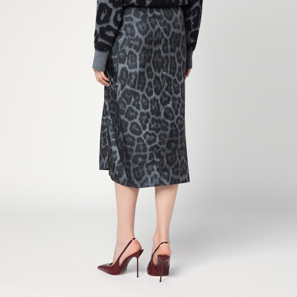 Stella McCartney Leopard midi skirt with knot Stella McCartney