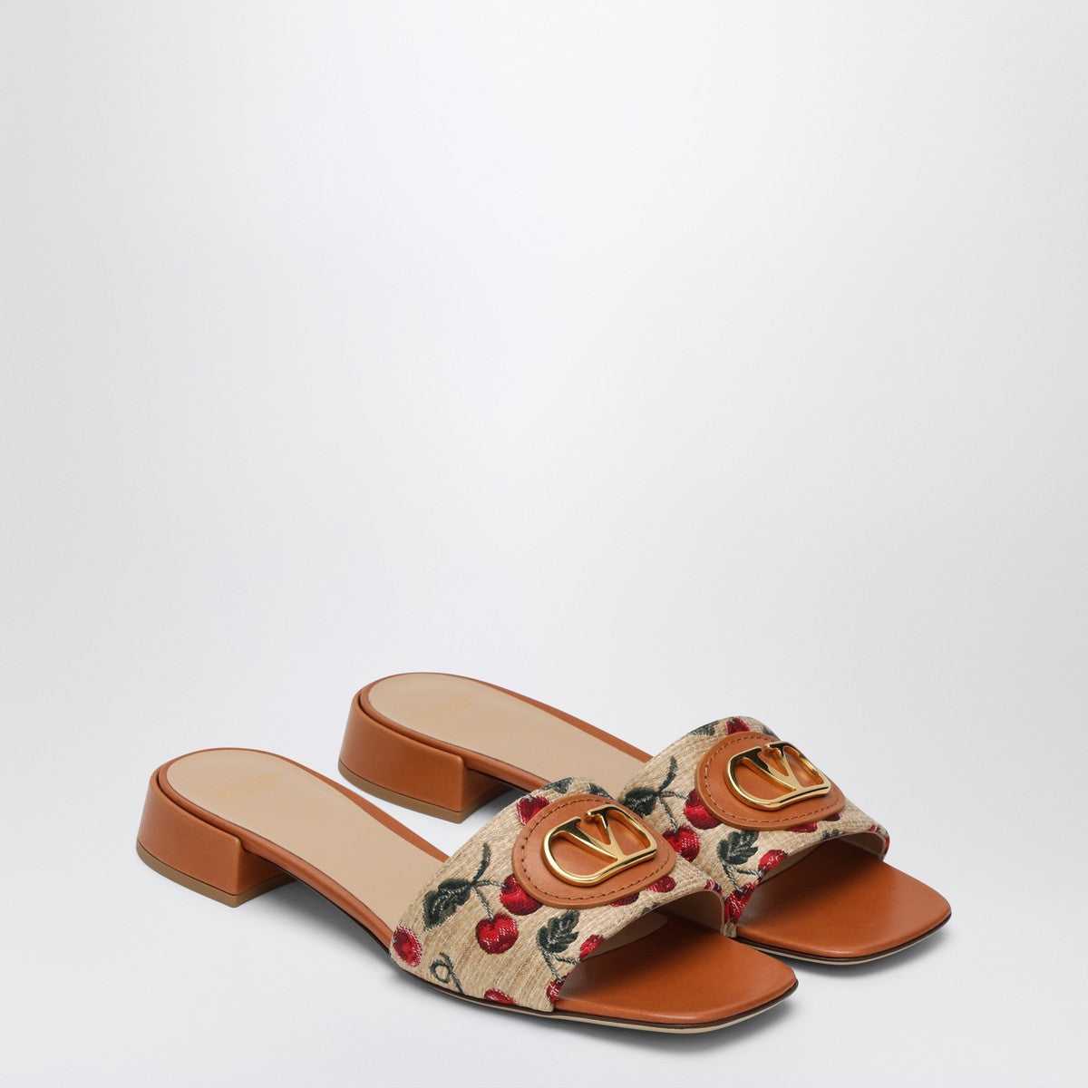 Valentino Garavani Vlogo Signature slide sandal Valentino Garavani