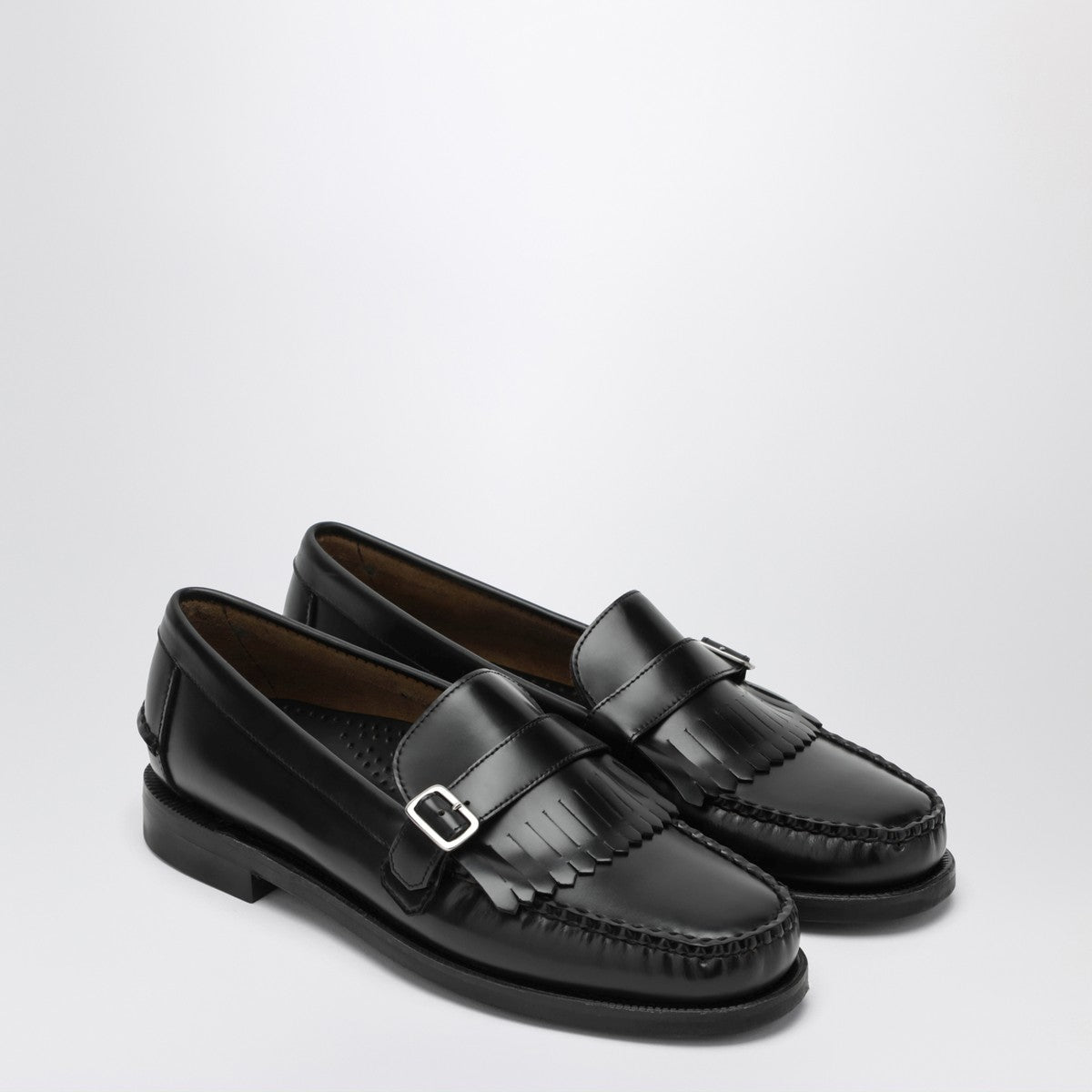 Sebago Ales Loafers in Black Sebago