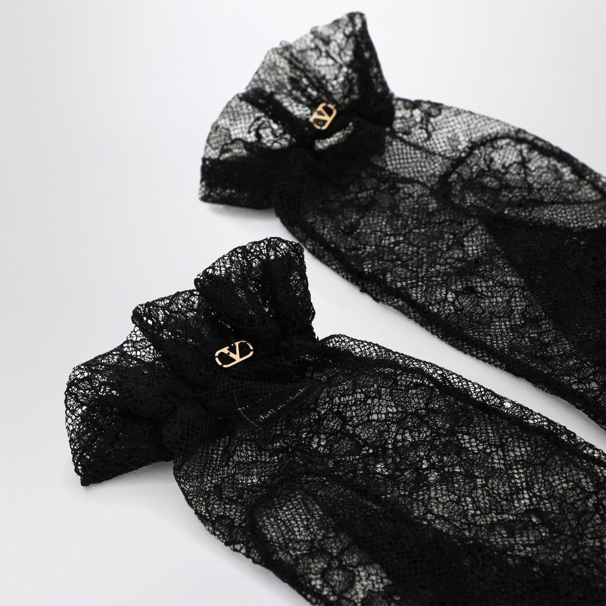 Valentino Garavani Black lace Vlogo Signature gloves Valentino Garavani