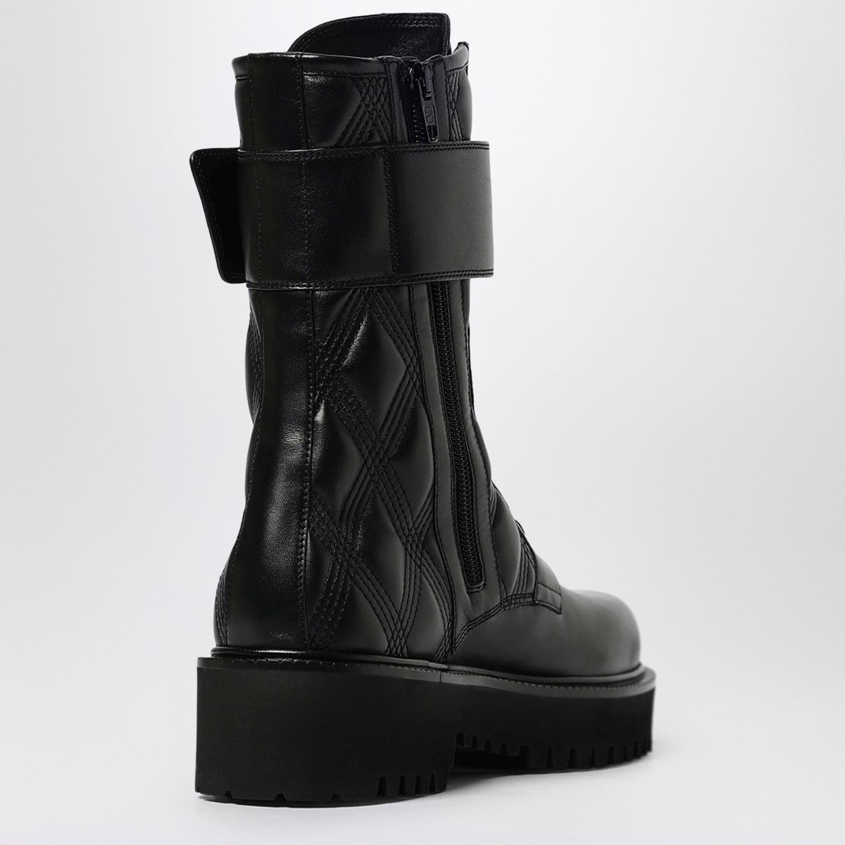 Valentino Garavani Quiltie 67 combat boots black leather Valentino Garavani