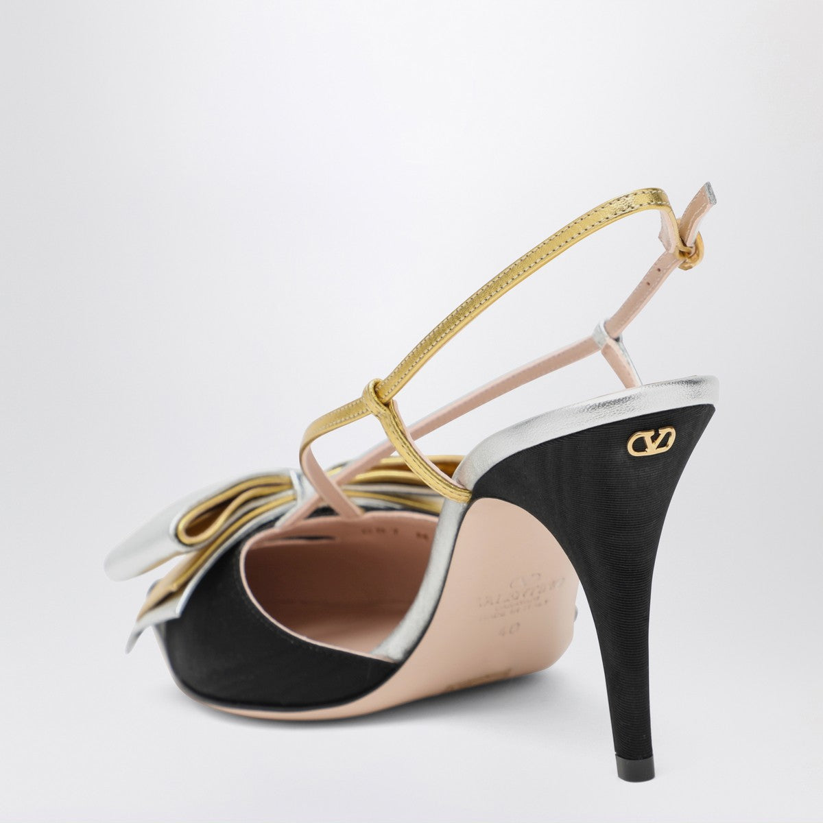 Valentino Garavani Slingback Bowow pumps black with bow Valentino Garavani