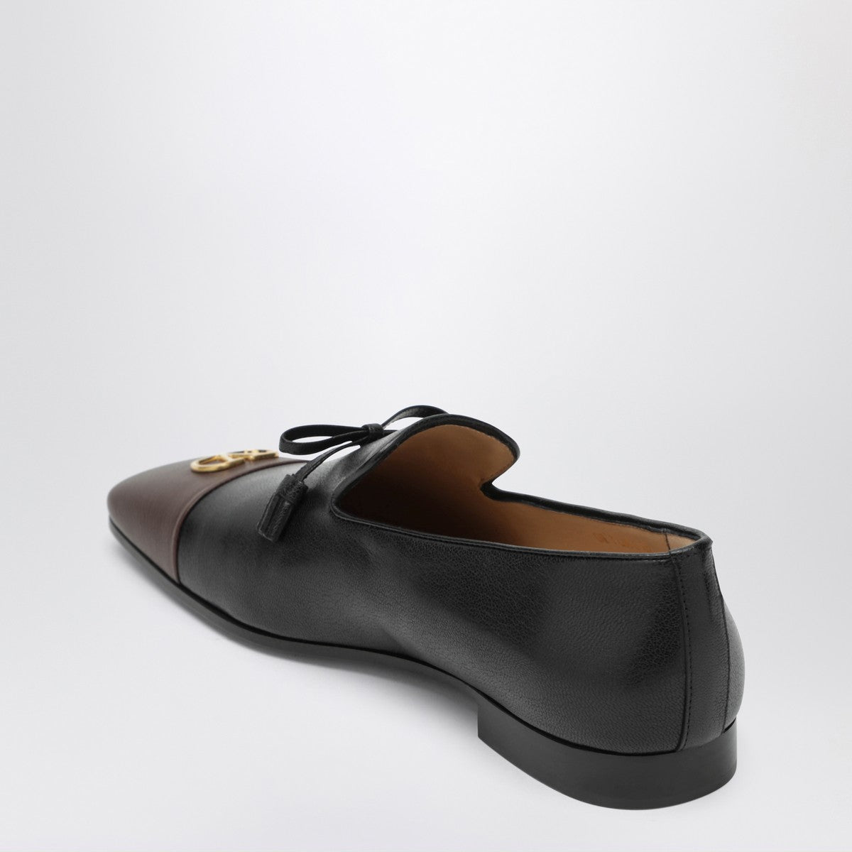 Valentino Babouchoes VLogo Loafers in Leather Valentino