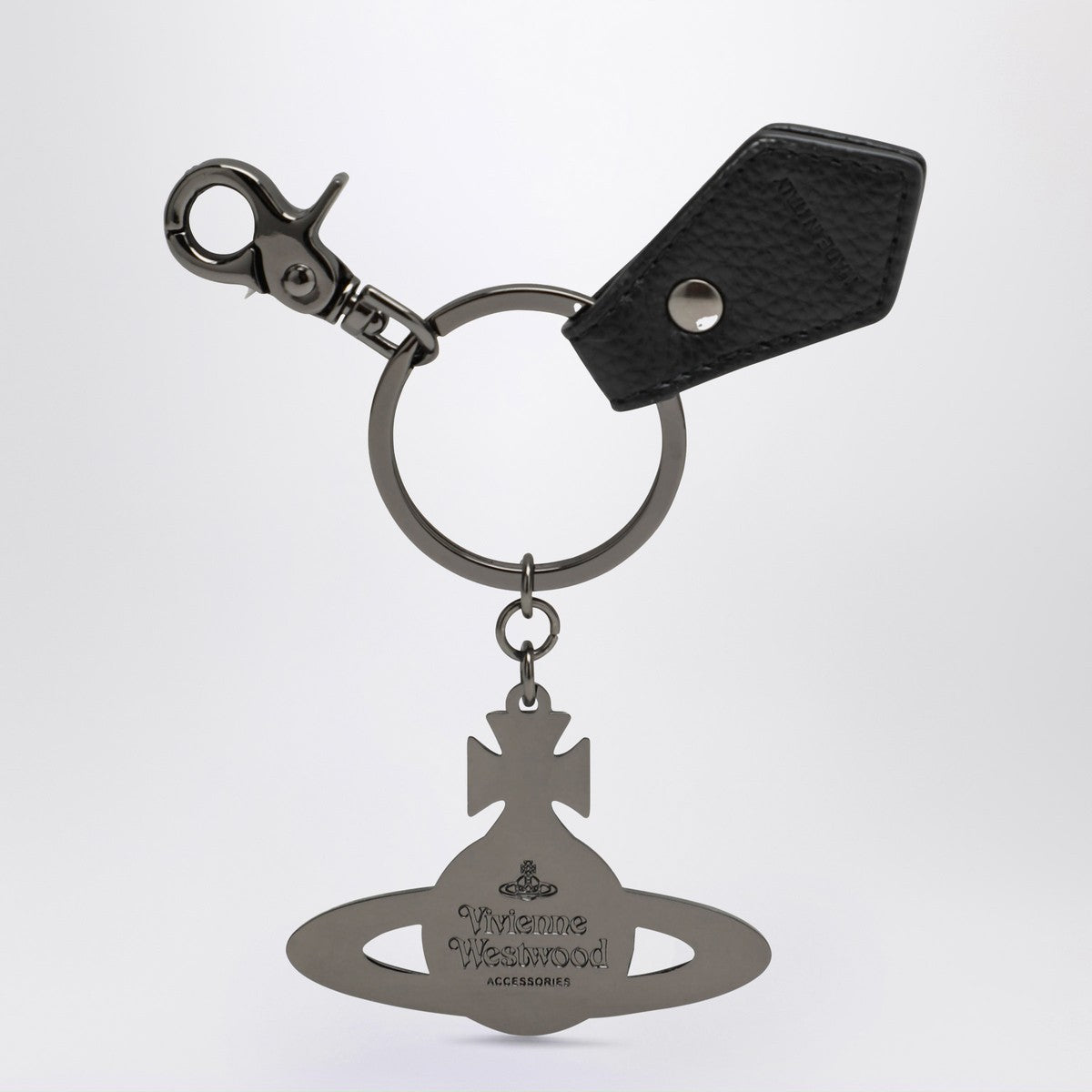 Vivienne Westwood Black hammered metal Orb keychain Vivienne Westwood