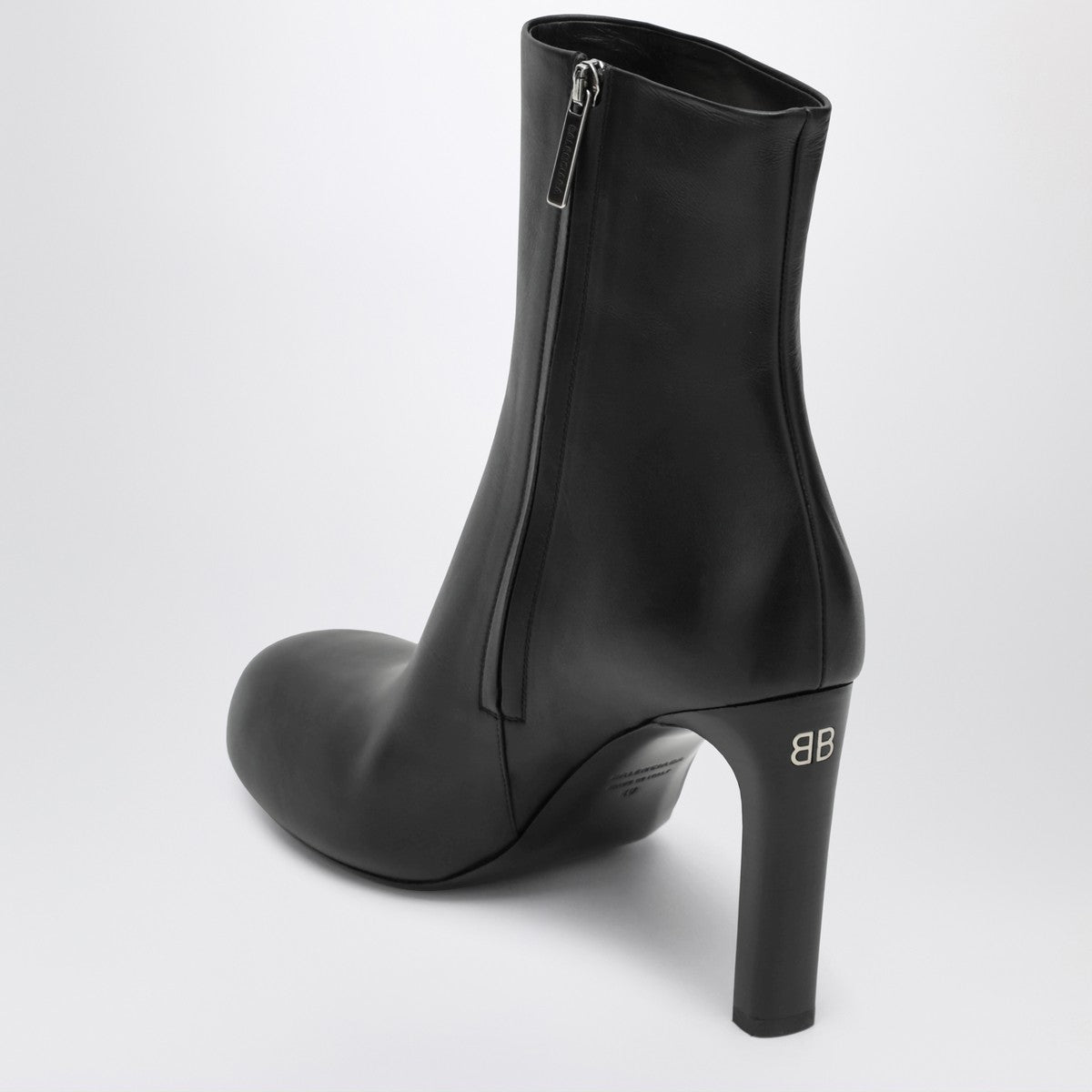 Balenciaga Black Fargo ankle boots in leather Balenciaga