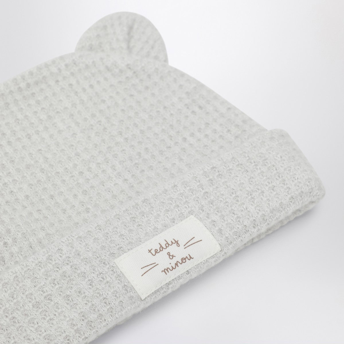 Teddy & Minou Two-piece set in pumice colour Teddy & Minou