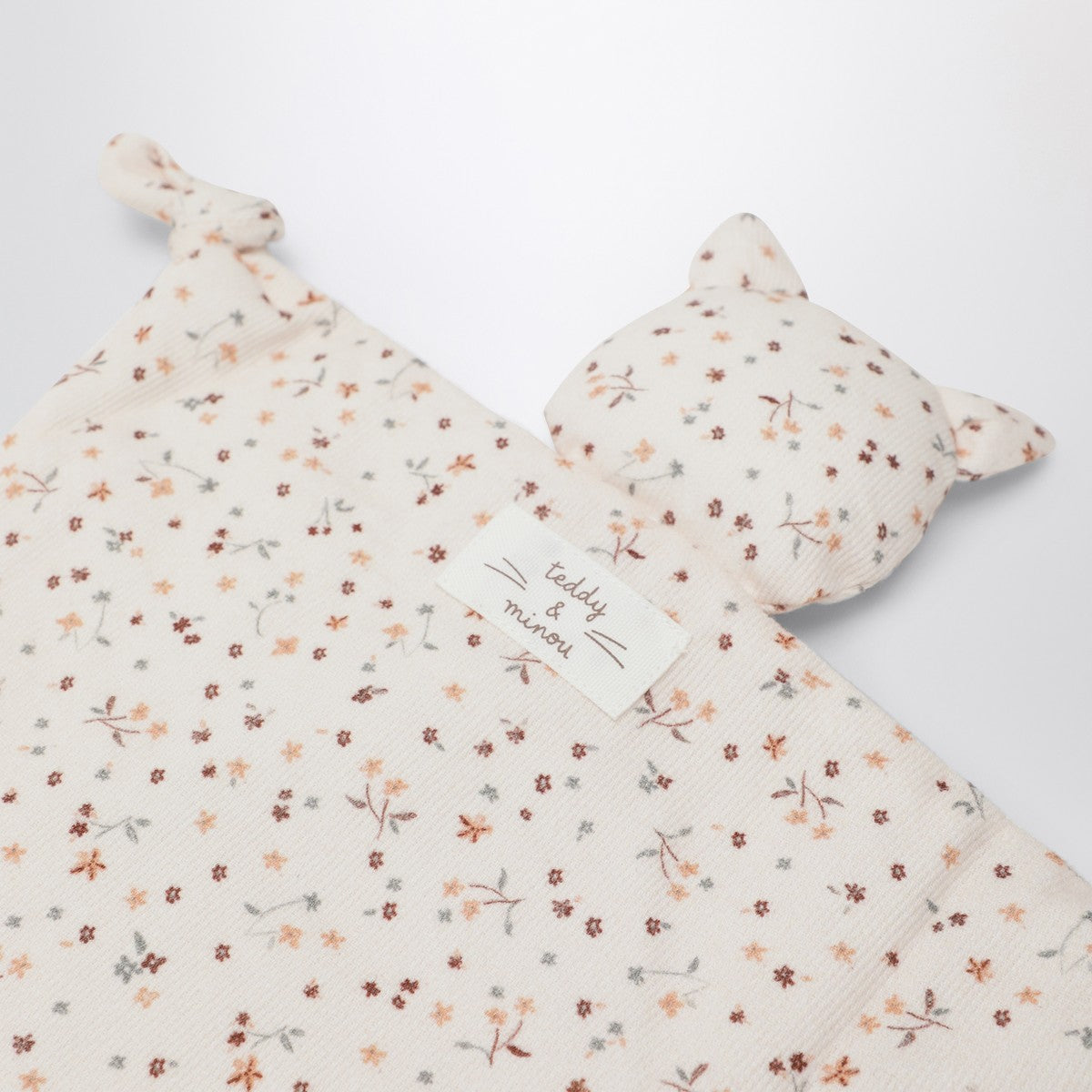 Teddy & Minou Cream floral doudou with kitten Teddy & Minou