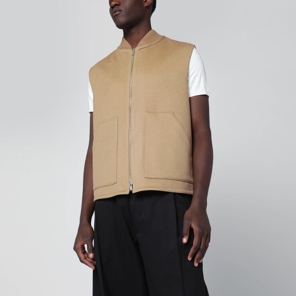 Lardini Beige wool zip gilet Lardini