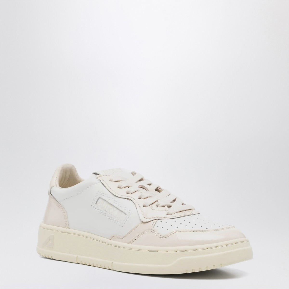 AUTRY White/light pink Medalist sneakers Autry