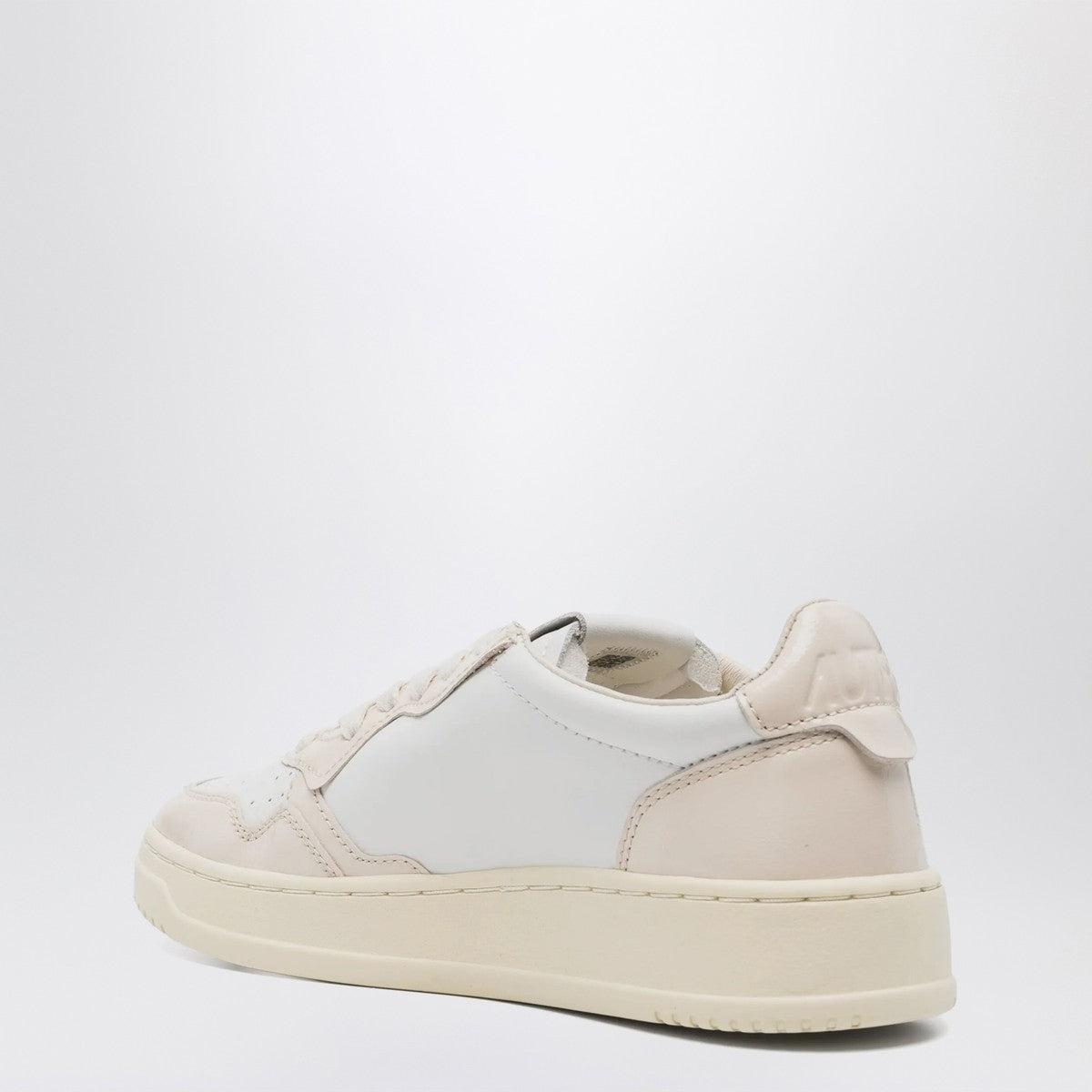 AUTRY White/light pink Medalist sneakers Autry