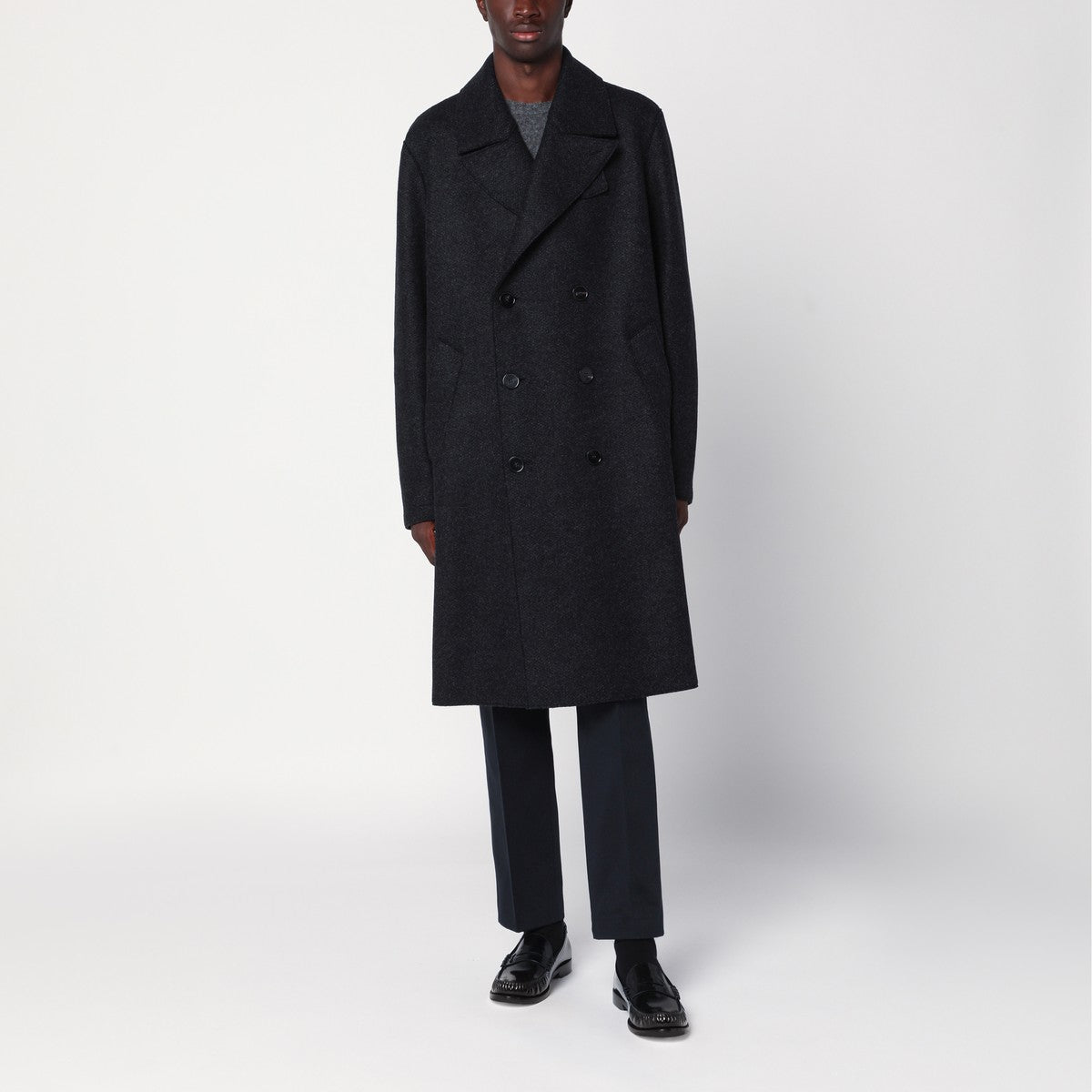 Harris Wharf London Anthracite grey double-breasted wool coat Harris Wharf London