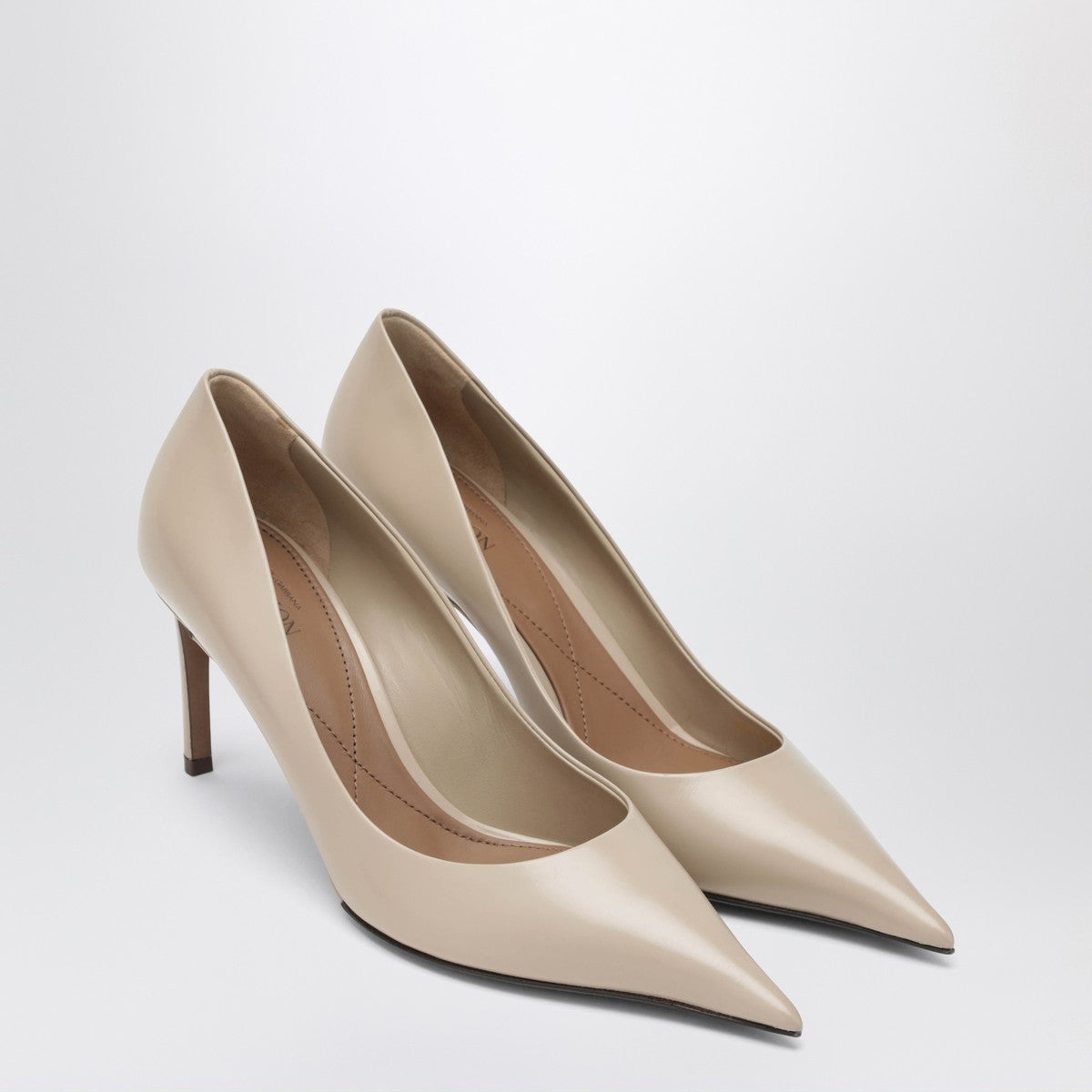 Dolce & Gabbana Dolce&Gabbana Beige calfskin décolleté devotion Dolce & Gabbana