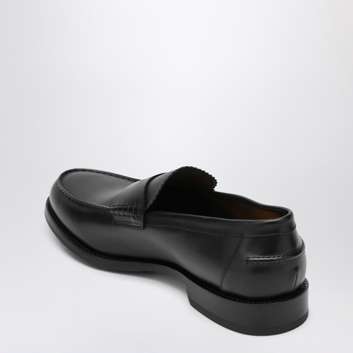 Doucal''s Loafers in Black Leather Doucal''s