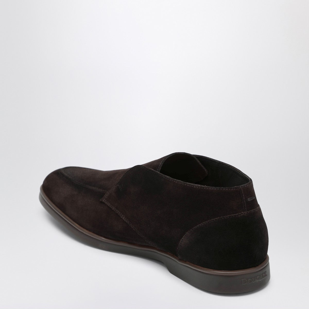 Doucal''s Lace-free desert boot in brown suede Doucal''s
