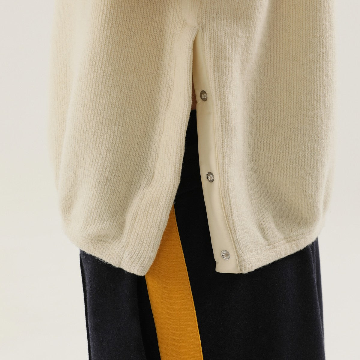 1989 STUDIO White ribbed sweater with slits 1989 STUDIO