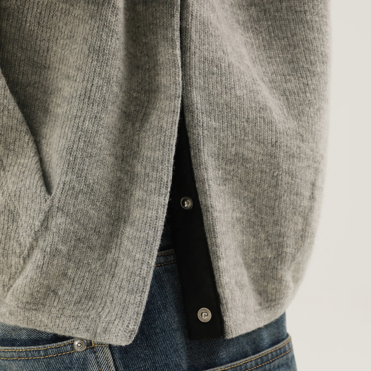 1989 STUDIO Gray knitted hoodie 1989 STUDIO