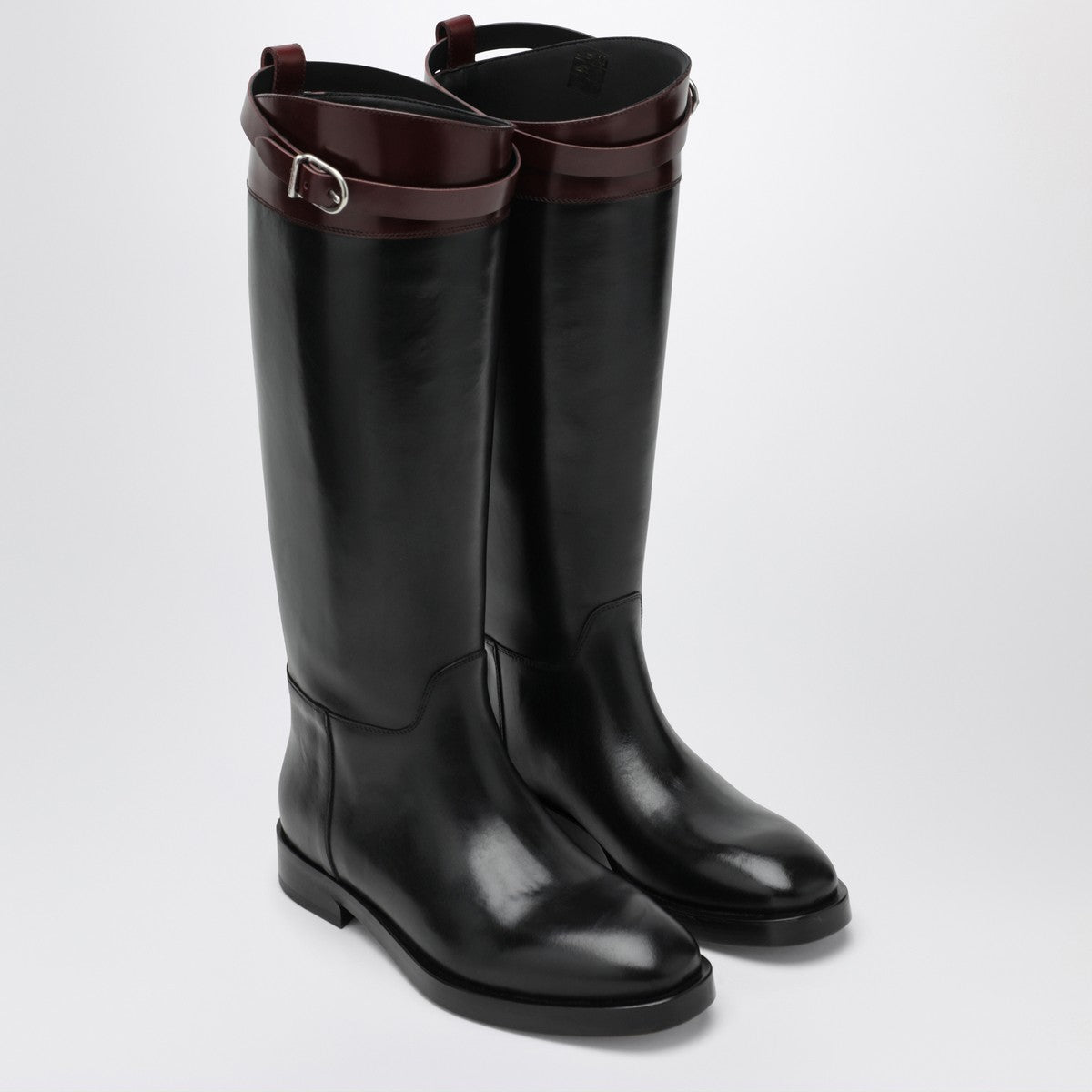 Durazzi Milano Black/burgundy two-tone boots Durazzi Milano