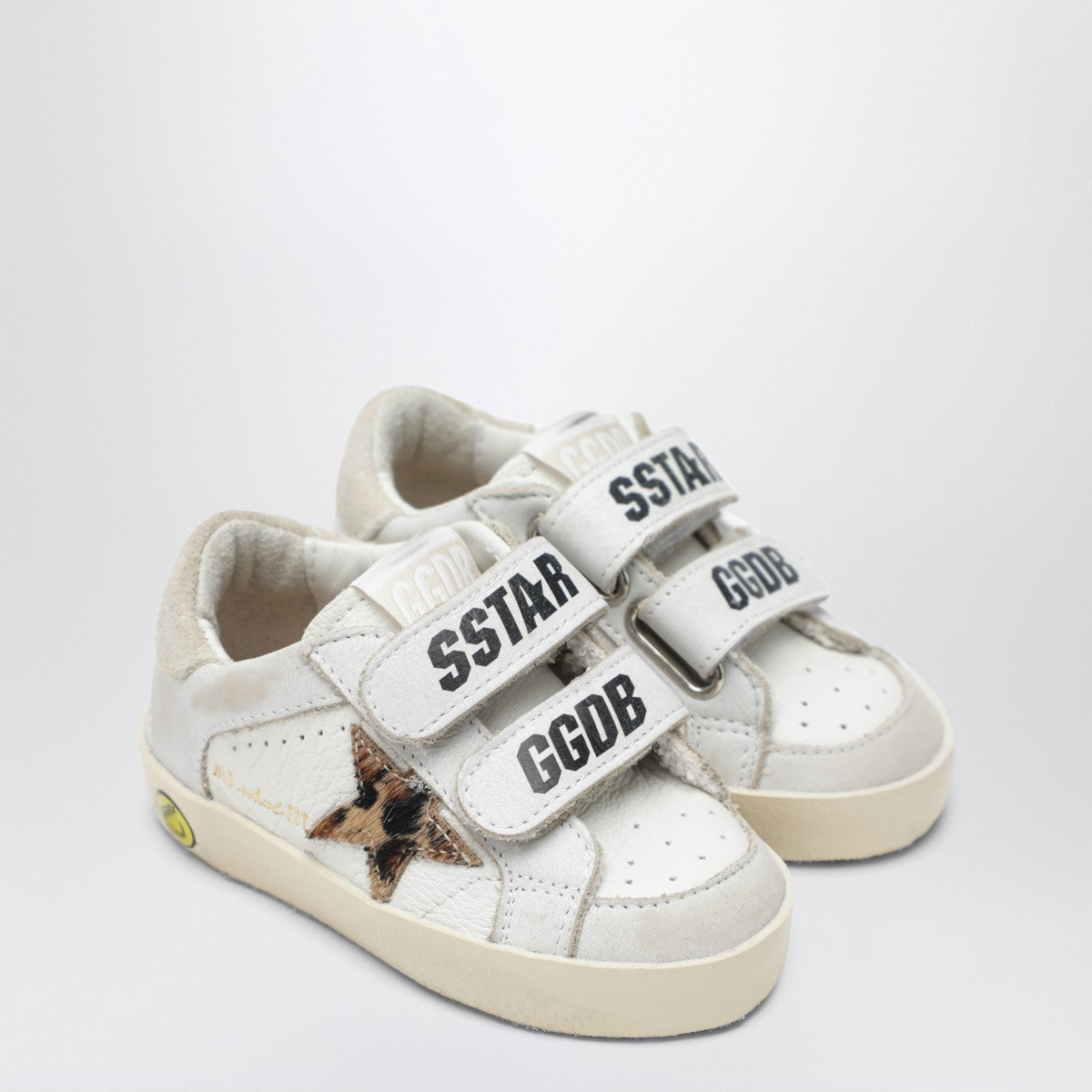Golden Goose Old School sneakers in white with leopard-print star Golden Goose